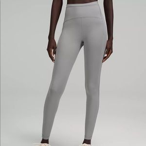LULULEMON Swift Speed HR Tight 28" 
Color: Gull Grey